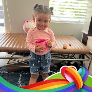 Meet your Posher, Laura